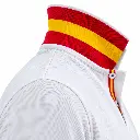 DETALLE-CUELLO-BLANCO.webp